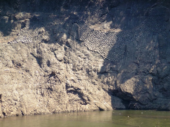 神屋敷隧道の跡